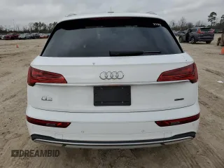 2024 Audi Q5 Premium with VIN WA1ABAFY6R2042301, listed as a Copart auction lot 43386775 with 18,973 mi miles and Salvage title. Bid and sale history available at DreamBid. Image 6.
