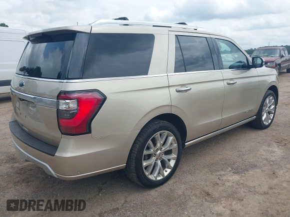 2018 Ford Expedition Platinum with VIN 1FMJU1MT6JEA33748, listed as a IAAI auction lot 42144346 with 188,585 mi miles. Bid and sale history available at carsss.com. Image 4.