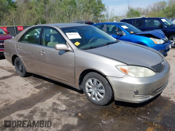 2006 Toyota Camry STD with VIN 4T1BE32K16U680241, listed as a IAAI auction lot 42002721 with 188,867 mi miles. Bid and sale history available at carsss.com. Image 1.