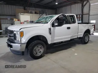 2017 Ford F-250 XLT с VIN 1FT7X2B65HEC43311, выставлен на аукционе Copart как лот 57128605 с пробегом 56 349 миль миль и Списание • Salvage title. История ставок и продаж доступна на DreamBid. Изображение 1.