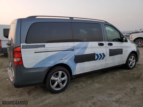 2016 Mercedes-Benz Metris Passenger Van with VIN WD4PG2EE2G3097999, listed as a Copart auction lot 83611814 with 116,039 mi miles and Salvage Title. Bid and sale history available at carsss.com. Image 3.