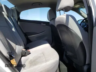 2017 Hyundai Accent SE z VIN KMHCT4AEXHU179394, wystawiony jako Copart lot #57889085 z przebiegiem 76 006 mil mil oraz Szkoda całkowita • Salvage title. Historia ofert i sprzedaży dostępna na DreamBid. Obrazek 10.