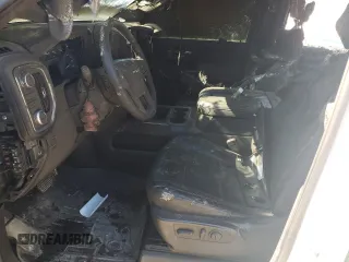 2020 GMC Sierra 2500HD SLT z VIN 1GT49NEY3LF132884, wystawiony jako Copart lot #45760305 z przebiegiem Nie podano mil oraz Szkoda całkowita • Salvage title. Historia ofert i sprzedaży dostępna na DreamBid. Obrazek 7.