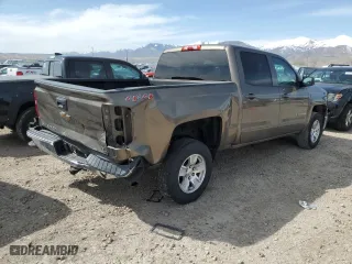2015 Chevrolet Silverado 1500 LT with VIN 3GCUKREC0FG276928, listed as a Copart auction lot 52020105 with 91,524 mi miles and Salvage Title. Bid and sale history available at carsss.com. Image 3.