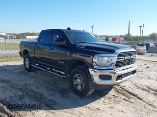 2020 Ram 2500 Big Horn with VIN 3C6UR5DL3LG159756, listed as a IAAI auction lot 41672866 with 89,417 mi miles. Bid and sale history available at carsss.com. Image 1.