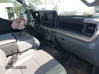 2023 Ford F-250 XL с VIN 1FT7W2BT9PEC04809, выставлен на аукционе IAAI как лот 41788629 с пробегом 58 185 миль миль и . История ставок и продаж доступна на DreamBid. Изображение 5.