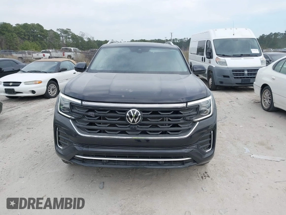 2024 Volkswagen Atlas SEL Premium R-Line with VIN 1V2FR2CA2RC574836, listed as a IAAI auction lot 41663458 with 15,527 mi miles and . Bid and sale history available at DreamBid. Image 13.