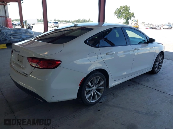 2016 Chrysler 200 S z VIN 1C3CCCBB1GN151418, wystawiony jako IAAI lot #42044688 z przebiegiem 173 949 mil mil oraz . Historia ofert i sprzedaży dostępna na DreamBid. Obrazek 4.