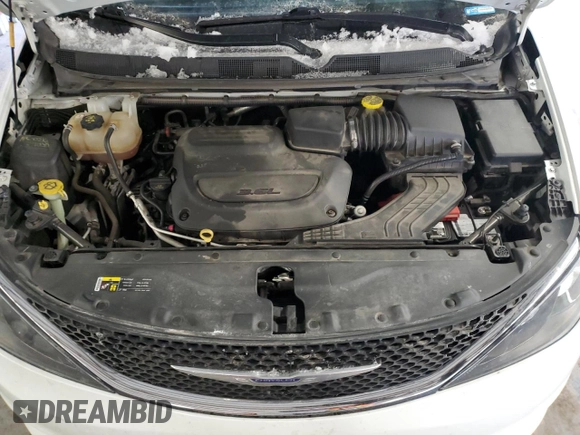2020 Chrysler Voyager LXI with VIN 2C4RC1DG0LR268472, listed as a Copart auction lot 44815045 with 122,861 mi miles and Salvage Title. Bid and sale history available at carsss.com. Image 12.
