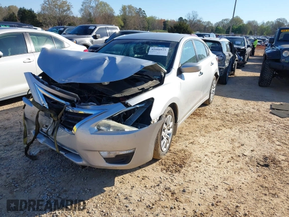 2014 Nissan Altima SV with VIN 1N4AL3AP2EC202844, listed as a IAAI auction lot 41880925 with 115,563 mi miles and . Bid and sale history available at carsss.com. Image 17.