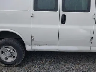 2014 Chevrolet Express Cargo with VIN 1GCWGFBA1E1210672, listed as a IAAI auction lot 42184397 with 174,364 mi miles and . Bid and sale history available at DreamBid. Image 6.