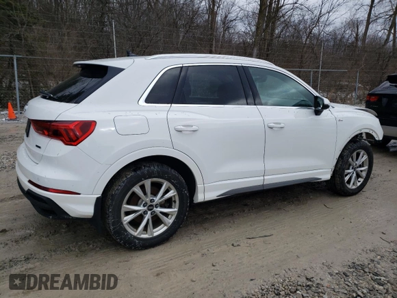 2023 Audi Q3 S line Premium z VIN WA1DECF30P1050210, wystawiony jako Copart lot #47090485 z przebiegiem 47 076 mil mil oraz Szkody całkowita. Historia ofert i sprzedaży dostępna na DreamBid. Obrazek 3.