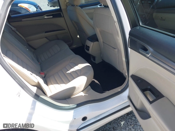 2018 Ford Fusion Hybrid SE with VIN 3FA6P0LU3JR226934, listed as a IAAI auction lot 42063065 with 126,683 mi miles. Bid and sale history available at carsss.com. Image 8.