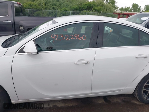 2017 Buick Regal Sport Touring z VIN 2G4GL5EX8H9103530, wystawiony jako IAAI lot #42322960 z przebiegiem 164 508 mil mil oraz . Historia ofert i sprzedaży dostępna na DreamBid. Obrazek 15.