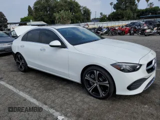 2023 Mercedes-Benz C 300 z VIN W1KAF4GB3PR081251, wystawiony jako Copart lot #55838413 z przebiegiem 1 488 mil mil oraz . Historia ofert i sprzedaży dostępna na DreamBid. Obrazek 4.