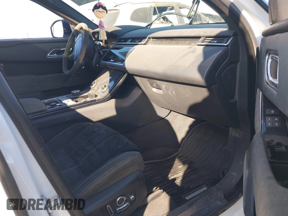 2018 Land Rover Range Rover Velar R-Dynamic SE с VIN SALYL2RV3JA748105, выставлен на аукционе IAAI как лот 41083219 с пробегом Не указан миль и . История ставок и продаж доступна на DreamBid. Изображение 5.
