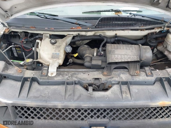 2011 Chevrolet Express Cargo Van with VIN 1GCWGFFA7B1108976, listed as a IAAI auction lot 40937070 with 296,821 mi miles. Bid and sale history available at carsss.com. Image 10.