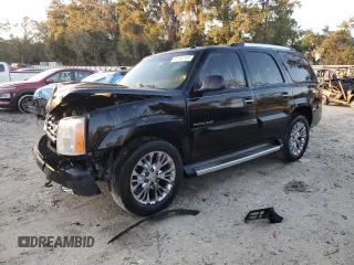 2005 Cadillac Escalade with VIN 1GYEC63N55R201378, listed as a Copart auction lot 87163704 with 153,771 mi miles and Salvage title. Bid and sale history available at DreamBid. Image 1.