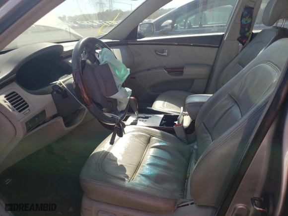 2007 Hyundai Azera SE with VIN KMHFC46F67A185837, listed as a Copart auction lot 74260854 with 109,970 mi miles and Salvage Title. Bid and sale history available at carsss.com. Image 7.