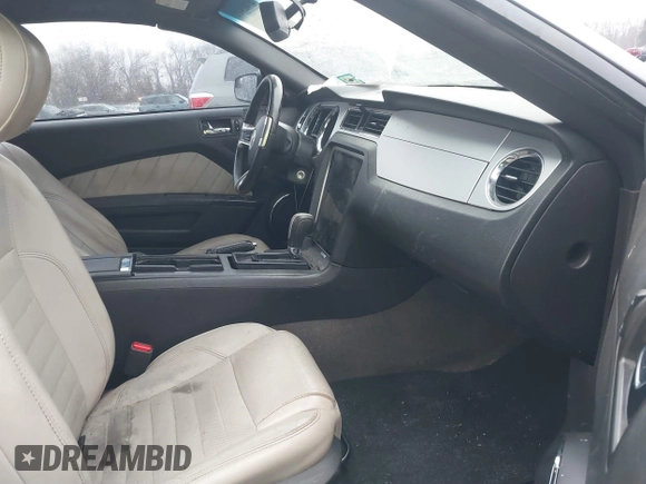 2014 Ford Mustang V6 with VIN 1ZVBP8EM6E5293294, listed as a IAAI auction lot 41463411 with 181,283 mi miles. Bid and sale history available at carsss.com. Image 5.