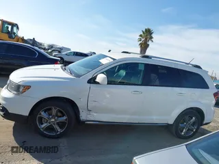 2017 Dodge Journey Crossroad Plus z VIN 3C4PDCGG2HT545087, wystawiony jako IAAI lot #41611278 z przebiegiem 113 180 mil mil oraz . Historia ofert i sprzedaży dostępna na DreamBid. Obrazek 14.