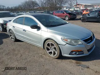 2009 Volkswagen CC 4Motion with VIN WVWGU73C19E535873, listed as a IAAI auction lot 41724423 with 167,189 mi miles. Bid and sale history available at carsss.com. Image 1.