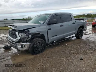 2020 Toyota Tundra 2WD SR5 with VIN 5TFEY5F12LX269205, listed as a Copart auction lot 79230534 with 86,328 mi miles and Clean Title. Bid and sale history available at carsss.com. Image 1.