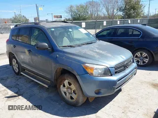 2008 Toyota RAV4 with VIN JTMZK33VX85016781, listed as a IAAI auction lot 41662569 with 217,333 mi miles. Bid and sale history available at carsss.com. Image 1.