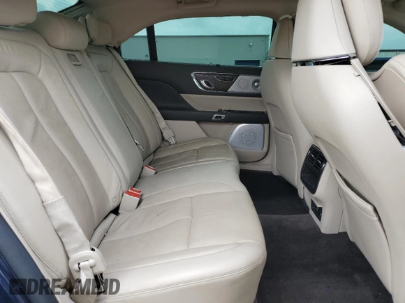 2017 Lincoln Continental Reserve с VIN 1LN6L9NC2H5614888, выставлен на аукционе Copart как лот 82712404 с пробегом 104 893 миль миль и Списание • Salvage title. История ставок и продаж доступна на DreamBid. Изображение 11.