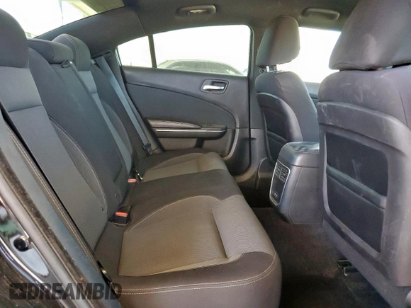 2015 Dodge Charger SE z VIN 2C3CDXBGXFH716742, wystawiony jako Copart lot #60039165 z przebiegiem 153 278 mil mil oraz Szkoda całkowita • Salvage title. Historia ofert i sprzedaży dostępna na DreamBid. Obrazek 10.