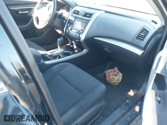 2014 Nissan Altima 2.5 S with VIN 1N4AL3AP1EC169058, listed as a IAAI auction lot 41439979 with 123,252 mi miles. Bid and sale history available at carsss.com. Image 5.