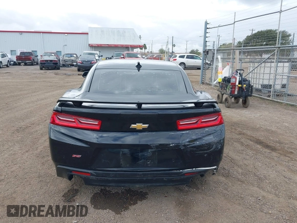 2018 Chevrolet Camaro 2SS with VIN 1G1FH1R70J0186772, listed as a IAAI auction lot 41569033 with Not provided miles and . Bid and sale history available at DreamBid. Image 17.