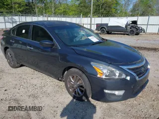 2015 Nissan Altima 2.5 S with VIN 1N4AL3AP5FC474130, listed as a IAAI auction lot 42030875 with 160,635 mi miles. Bid and sale history available at carsss.com. Image 1.