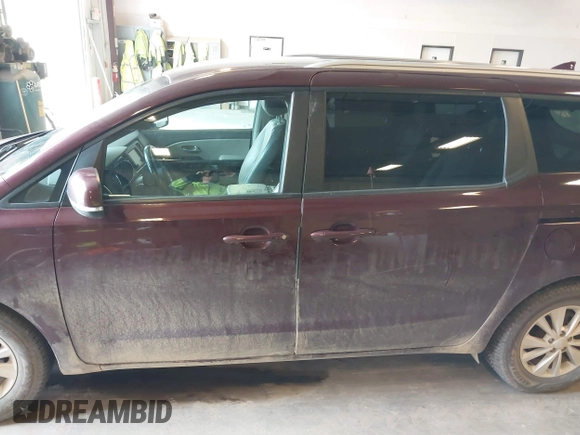 2017 Kia Sedona LX with VIN KNDMB5C15H6253952, listed as a IAAI auction lot 41881832 with 149,172 mi miles. Bid and sale history available at carsss.com. Image 14.