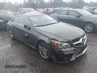 2016 Mercedes-Benz E-Class E 400 with VIN WDDKJ6HB7GF346591, listed as a IAAI auction lot 41040950 with 98,169 mi miles. Bid and sale history available at carsss.com. Image 13.