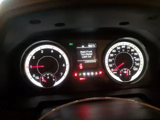 2015 Ram 1500 ST с VIN 1C6RR7STXFS653386, выставлен на аукционе Copart как лот 85826004 с пробегом 108 022 миль миль и Списание • Salvage title. История ставок и продаж доступна на DreamBid. Изображение 9.