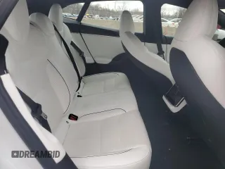 2022 Tesla Model S Plaid with VIN 5YJSA1E64NF478200, listed as a Copart auction lot 48731515 with 40,572 mi miles and Salvage Title. Bid and sale history available at DreamBid. Image 10.