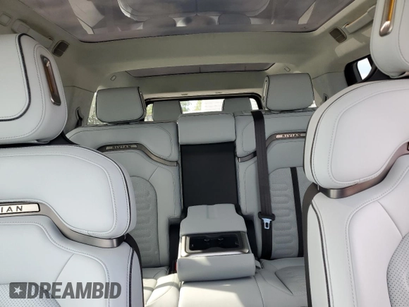 2023 Rivian R1S Adventure z VIN 7PDSGABA5PN010593, wystawiony jako Copart lot #52508835 z przebiegiem 16 962 mil mil oraz Szkody całkowita. Historia ofert i sprzedaży dostępna na DreamBid. Obrazek 10.