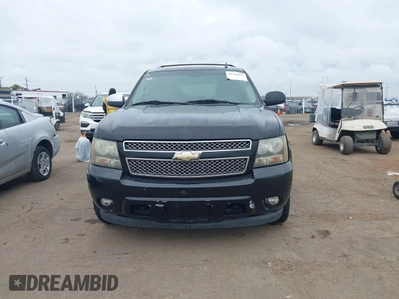 2008 Chevrolet Suburban LTZ with VIN 1GNFK163X8R216285, listed as a IAAI auction lot 41726057 with 1 mi miles. Bid and sale history available at carsss.com. Image 6.