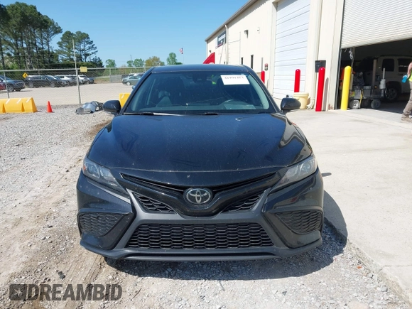 2022 Toyota Camry SE z VIN 4T1G11AK0NU657071, wystawiony jako IAAI lot #41991413 z przebiegiem 86 272 mil mil oraz . Historia ofert i sprzedaży dostępna na DreamBid. Obrazek 12.