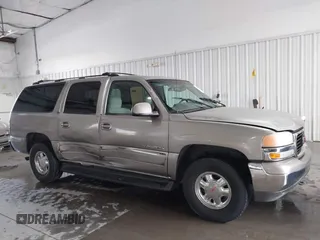 2001 GMC Yukon XL SLT with VIN 1GKEC16T01J315059, listed as a IAAI auction lot 41748985 with 218,294 mi miles. Bid and sale history available at carsss.com. Image 6.