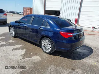 2013 Chrysler 200 Limited with VIN 1C3CCBCG5DN747308, listed as a IAAI auction lot 41991898 with 170,748 mi miles. Bid and sale history available at carsss.com. Image 3.