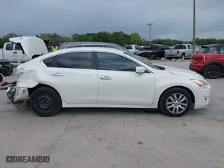 2015 Nissan Altima 2.5 with VIN 1N4AL3AP9FC212952, listed as a IAAI auction lot 41953425 with 104,139 mi miles. Bid and sale history available at carsss.com. Image 14.