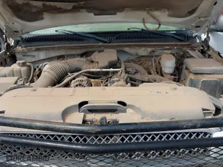 2003 Chevrolet Silverado 2500HD LS with VIN 1GCHK23193F126937, listed as a IAAI auction lot 41893874 with 260,432 mi miles. Bid and sale history available at carsss.com. Image 10.