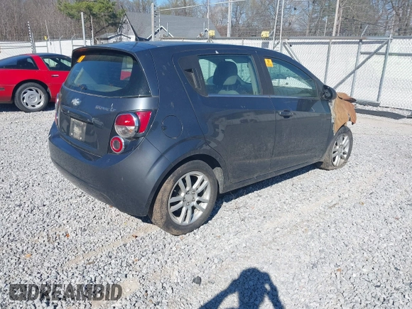 2013 Chevrolet Sonic LT with VIN 1G1JC6SH2D4195852, listed as a IAAI auction lot 41878805 with 1 mi miles. Bid and sale history available at carsss.com. Image 4.