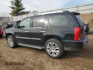 2012 Cadillac Escalade Luxury z VIN 1GYS4BEF4CR263477, wystawiony jako Copart lot #49687585 z przebiegiem 242 718 mil mil oraz Czysty tytuł • Clean title. Historia ofert i sprzedaży dostępna na DreamBid. Obrazek 2.