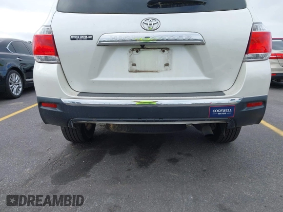 2013 Toyota Highlander with VIN 5TDZA3EH8DS040365, listed as a IAAI auction lot 41939503 with 123,581 mi miles and . Bid and sale history available at DreamBid. Image 19.