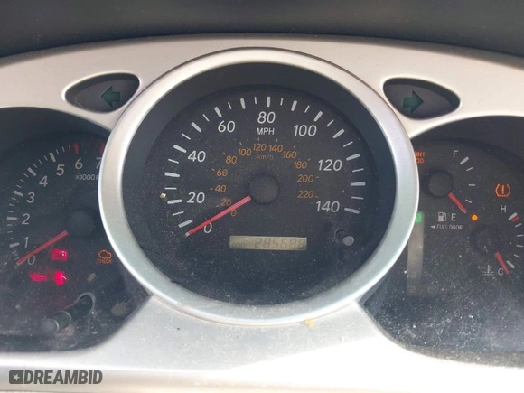2005 Toyota Highlander with VIN JTEDP21A850067867, listed as a IAAI auction lot 41440593 with 285,688 mi miles. Bid and sale history available at carsss.com. Image 7.