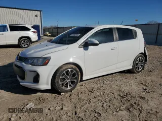 2018 Chevrolet Sonic LT z VIN 1G1JD6SH0J4131575, wystawiony jako Copart lot #86982344 z przebiegiem 81 862 mil mil oraz Szkoda całkowita • Salvage title. Historia ofert i sprzedaży dostępna na DreamBid. Obrazek 1.