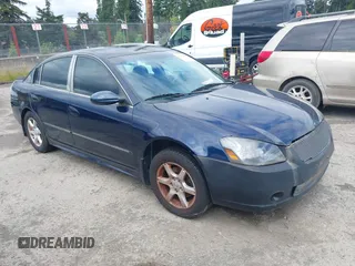 2005 Nissan Altima 2.5 z VIN 1N4AL11D35C130482, wystawiony jako IAAI lot #42303454 z przebiegiem 208 032 mil mil oraz . Historia ofert i sprzedaży dostępna na DreamBid. Obrazek 1.